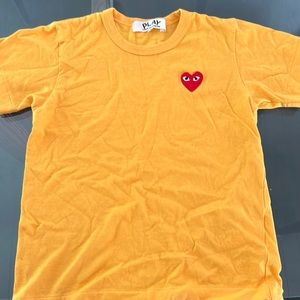 Yellow Gold COMME des Garçons PLAY t shirt